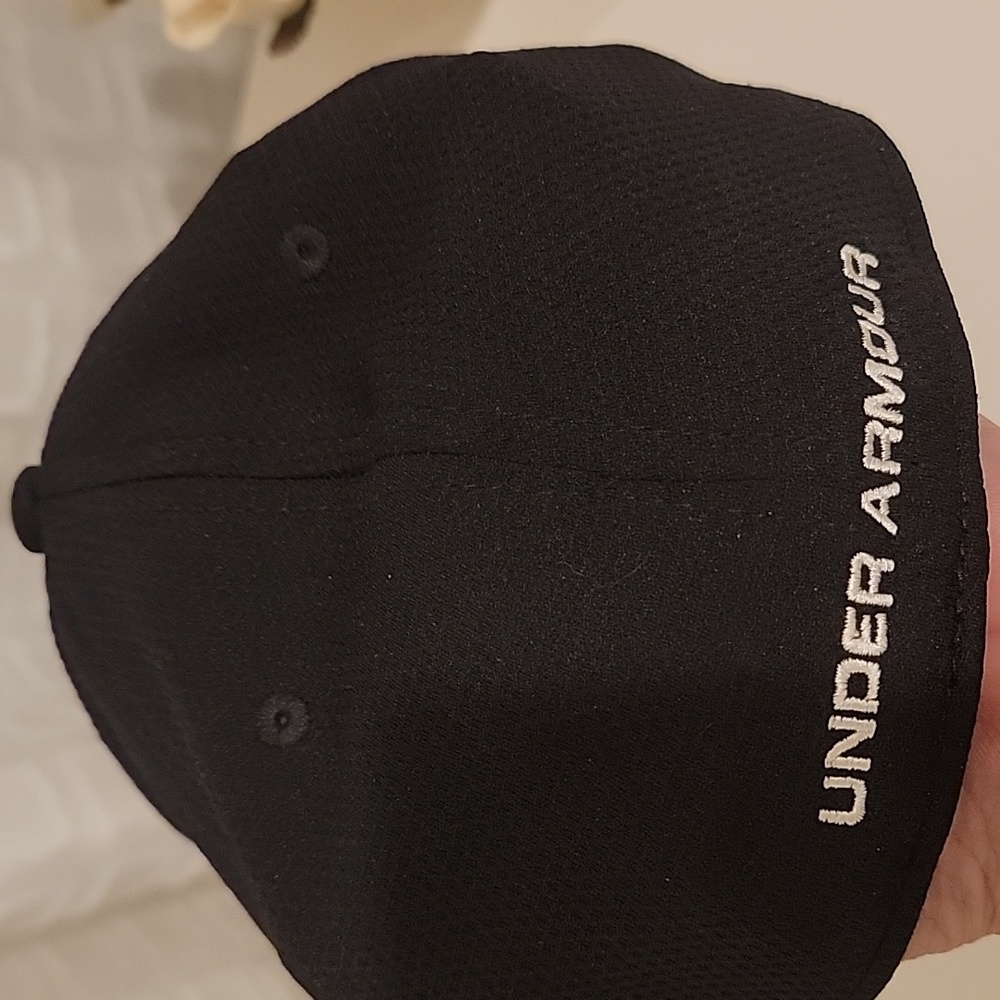 Baseball cap - Picture 4 of 4